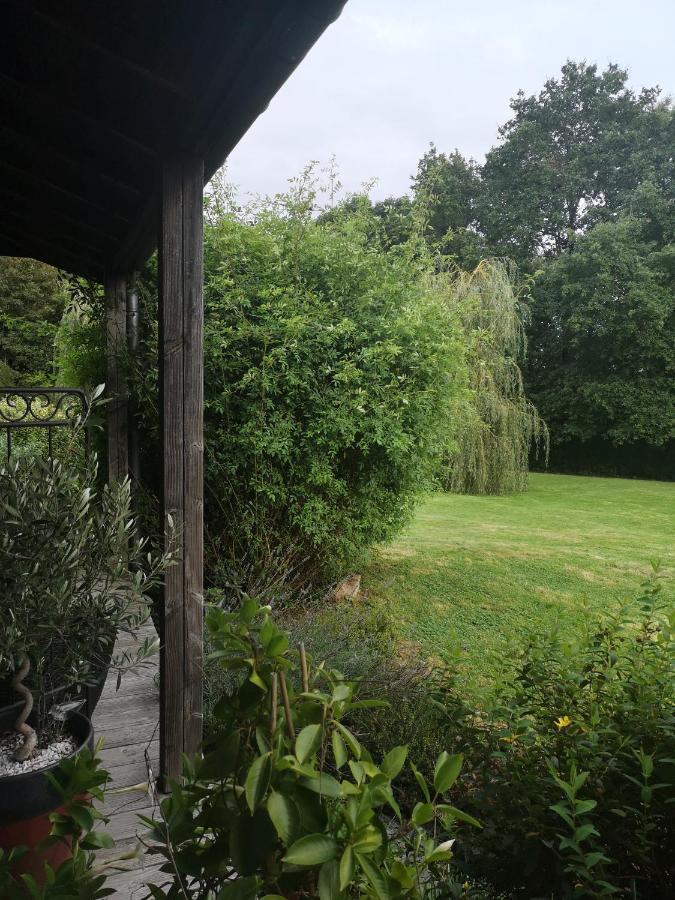 La Pause Bed and Breakfast Surville  Buitenkant foto