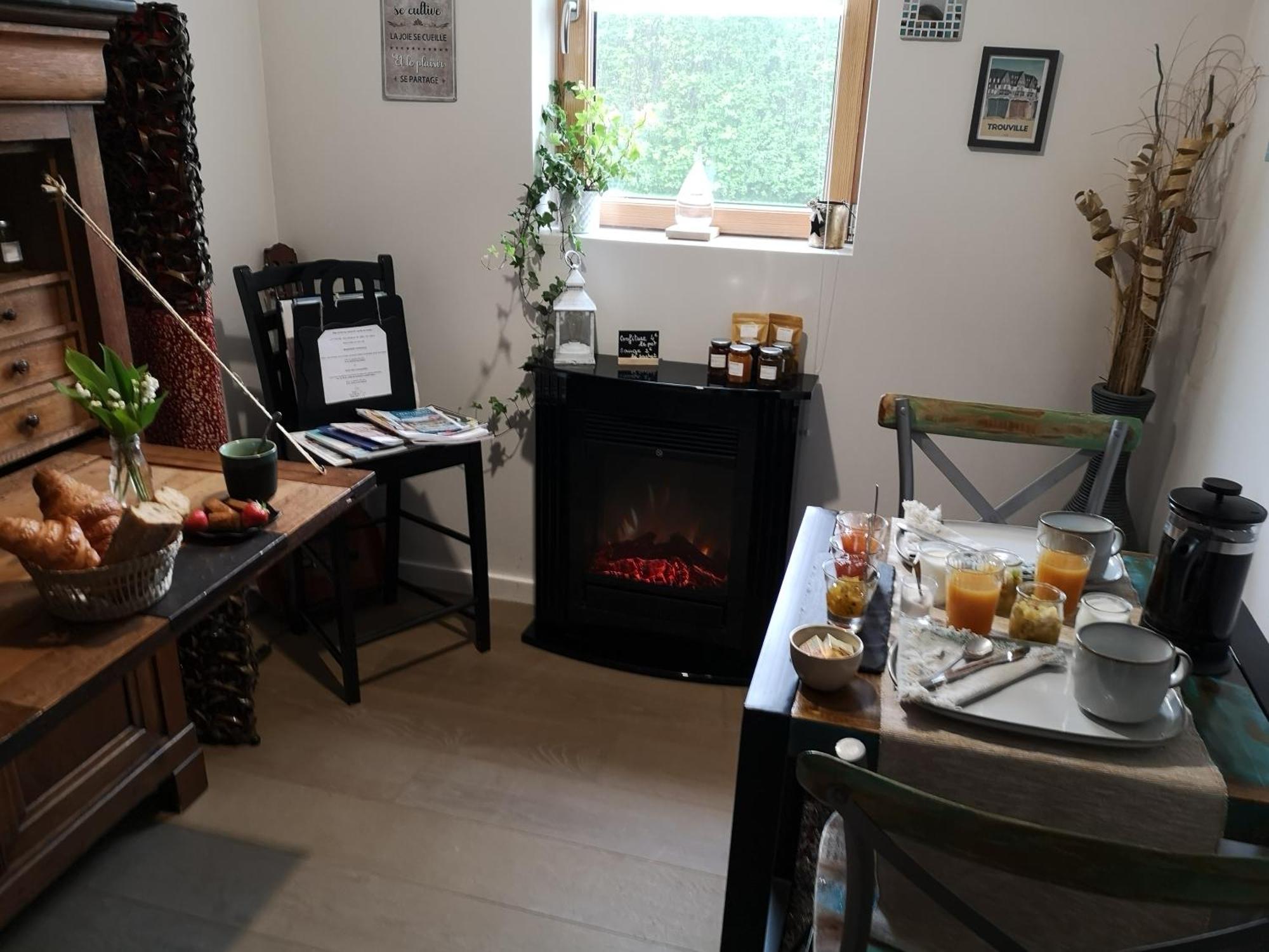 La Pause Bed and Breakfast Surville  Buitenkant foto